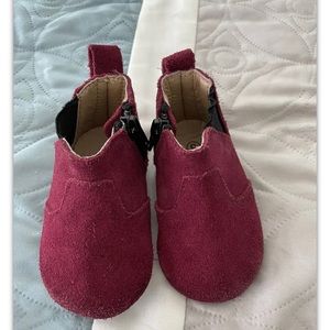 Infant Little Love Bug Maroon Chelsea Boots Size 3
